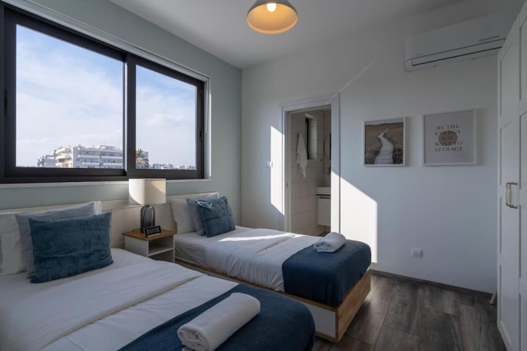 Thalassa 2-Bedroom Apartment In Lárnaka Kültér fotó